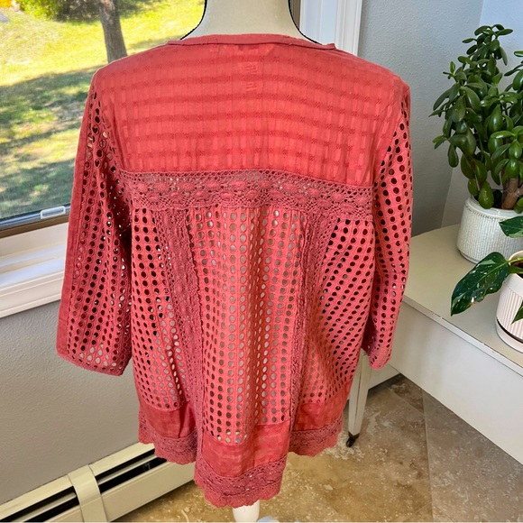 Women’s new without tag Sundance blouse - Picture 3 of 6